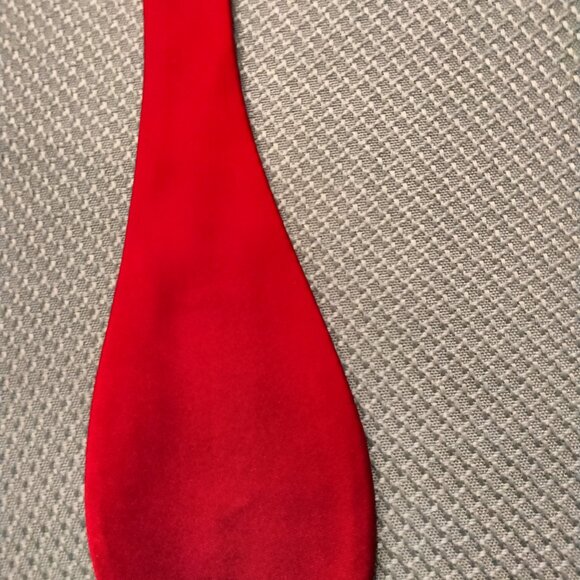 Countess Mara Silk Bow Tie - Picture 3 of 4